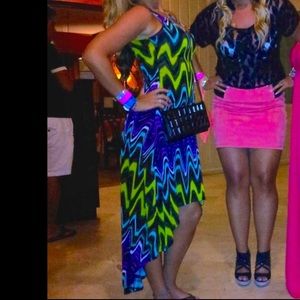 Vibrant High-Low Maxi Dress